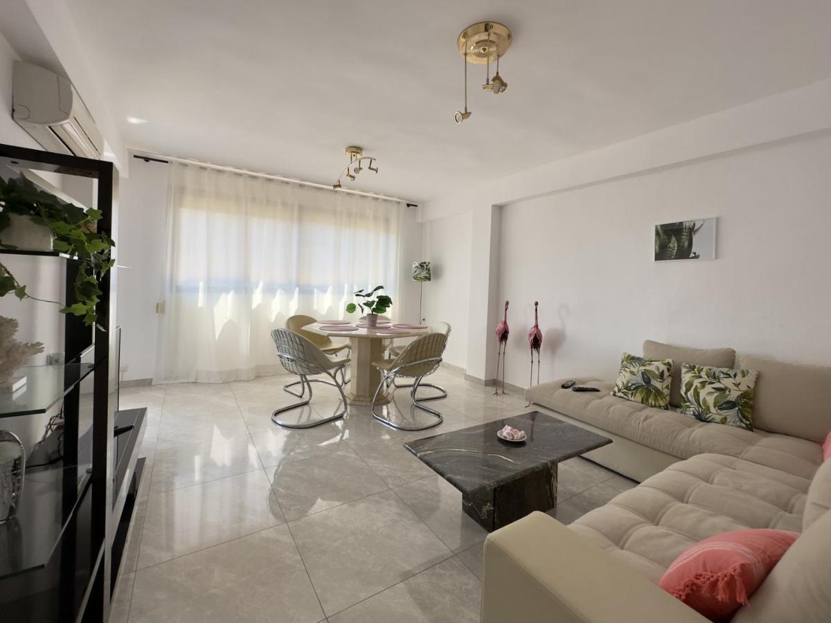 Calanyas Sea View Apartment Benidorm Buitenkant foto
